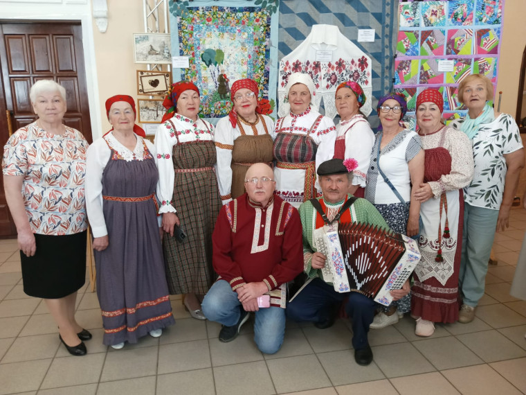 Творчество границ не знает. Творчество границ не знает.