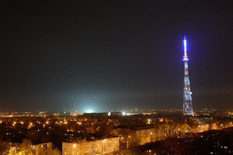 Телебашня РТРС в Кирове поздравит женщин с 8 марта. Телебашня РТРС в Кирове поздравит женщин с 8 марта.