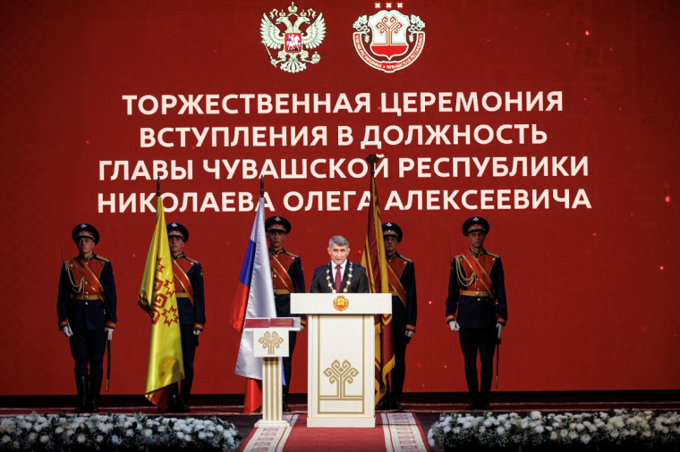 Игорь Комаров поддержал курс Олега Николаева на развитие Чувашской Республики.