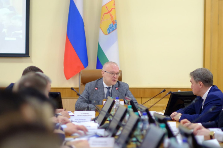 В Кировской области расширят меры поддержки семей военнослужащих. В Кировской области расширят меры поддержки семей военнослужащих.