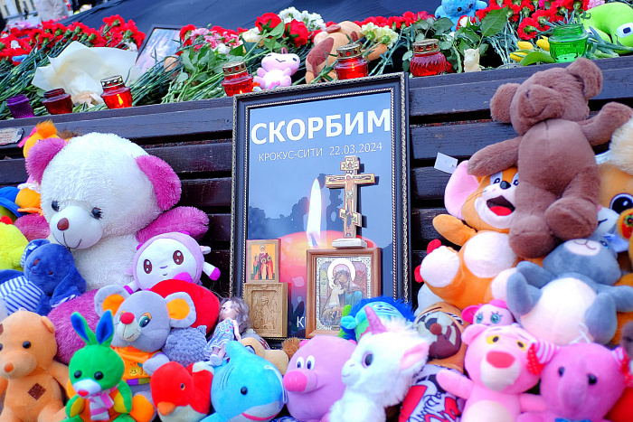 Александр Соколов почтил память погибших в «Крокус Сити Холле».